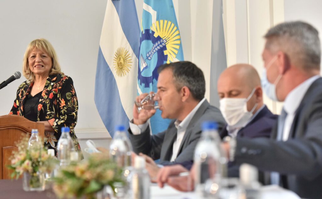 Rosa Muñoz en la presentación de la Ley Histórica de Reparación