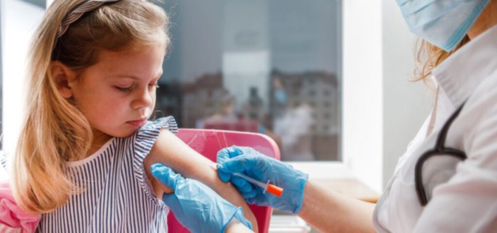 El Ministerio de Salud del Chubut explicó los beneficios de la vacuna contra el Covid-19 en niños y niñas