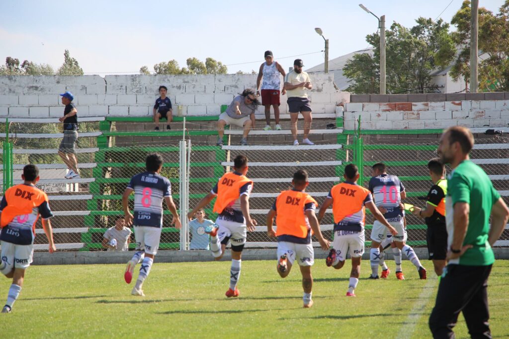 Newbery empató en Rawson