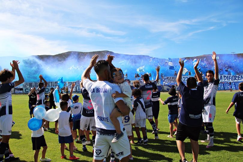 Empate con sabor amargo para Newbery
