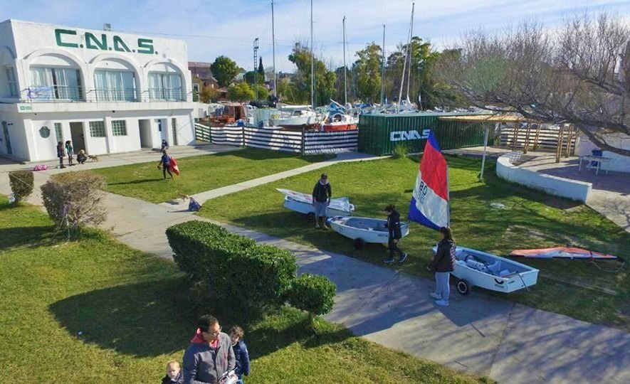 Club Nautico de Madryn becas