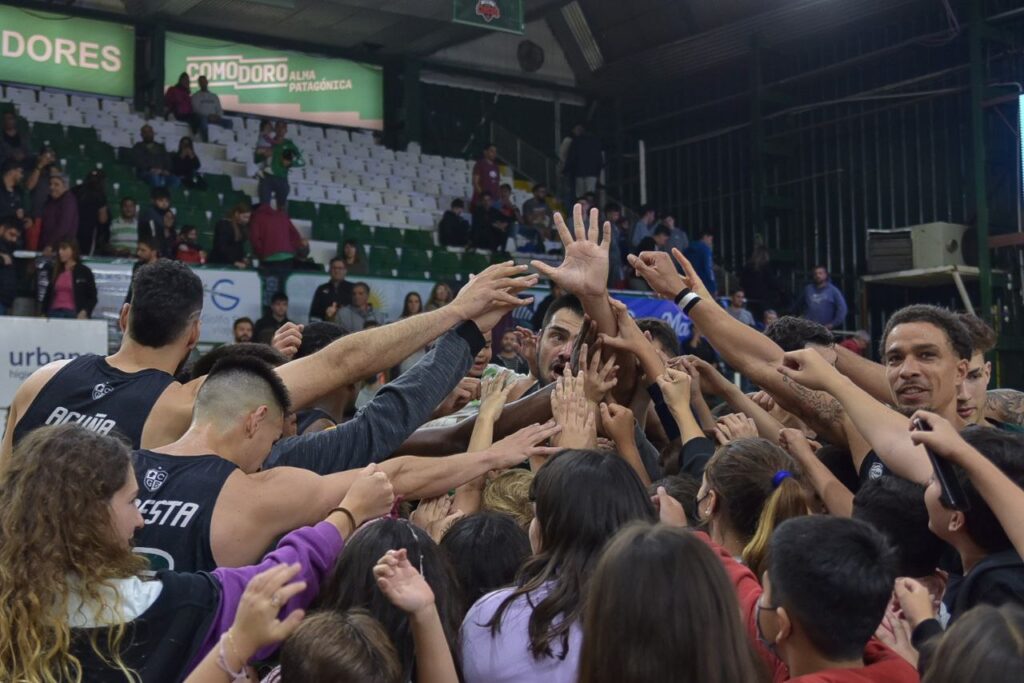 Gimnasia y Esgrima - San Martín de Corrientes Playoffs
