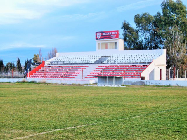 Huracán - Independiente de Trelew