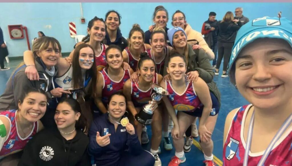 Chenque campeón indoor