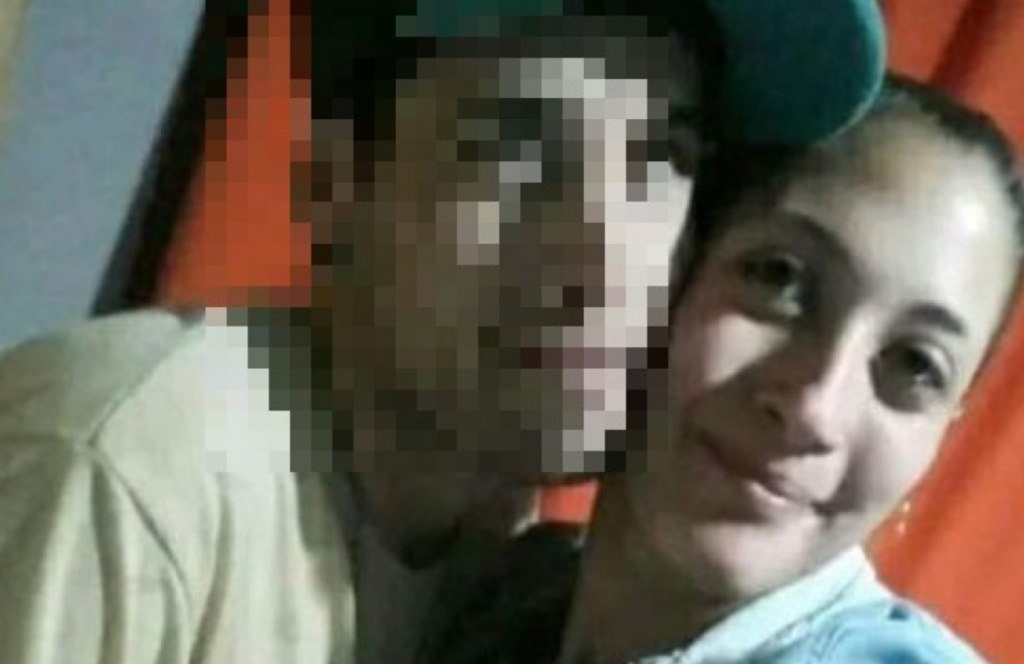 Femicidio apuñaló a su pareja la escondió debajo de la cama e intentó suicidarse