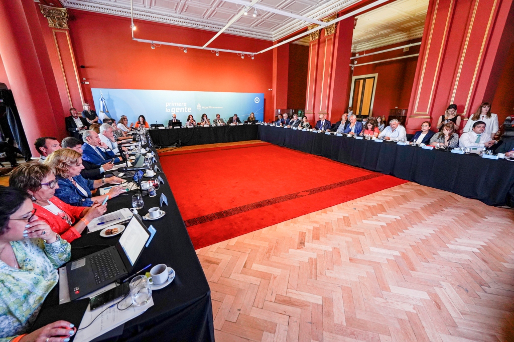 Salud Chubut y Nación convocan a la población a aplicarse vacunas de refuerzo contra el Covid-19 (1)