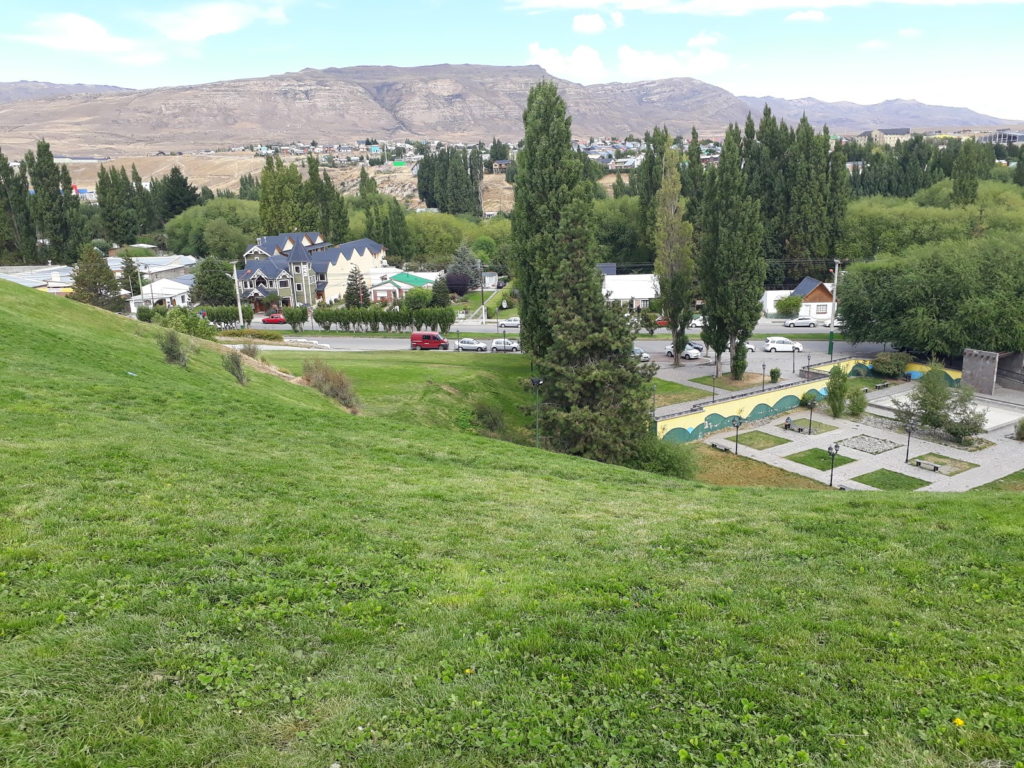 Dos jovenes abusaron sexualmente de una menor en El Calafate - Santa Cruz