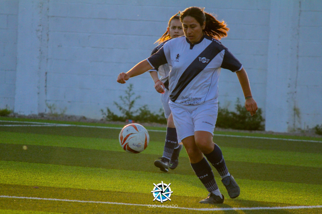 Fútbol local - Ascensos y descensos